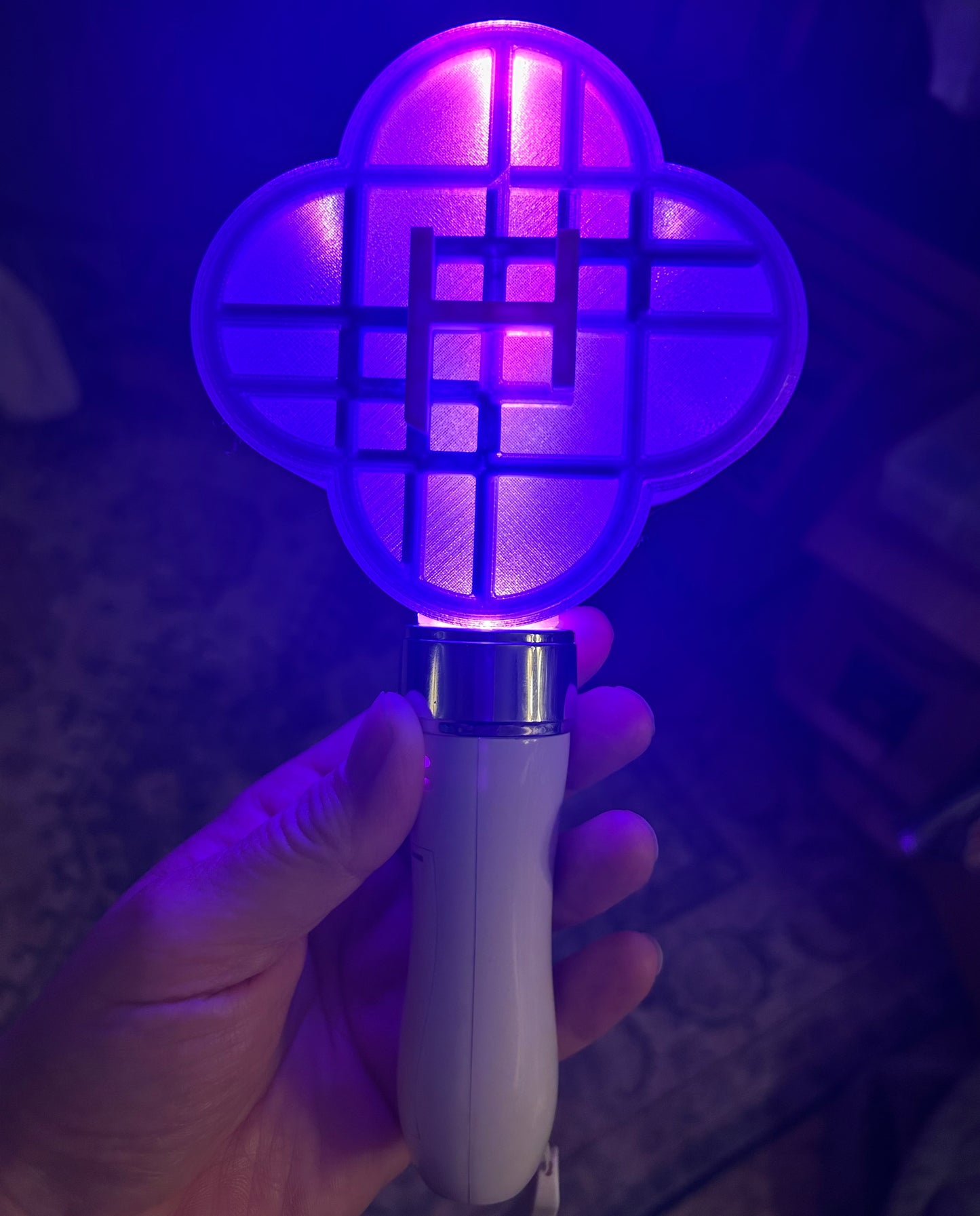 Saja Boys and Huntrix light sticks!